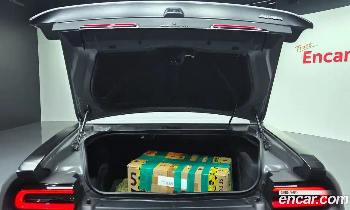 Dodge Challenger 2019 6.4 Автомат в Москве № 259718, фото 20