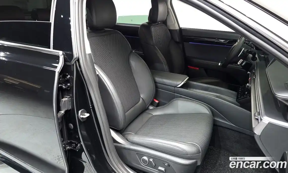 Hyundai Grandeur 2023 1.6 Автомат в Москве № 266242, фото 11