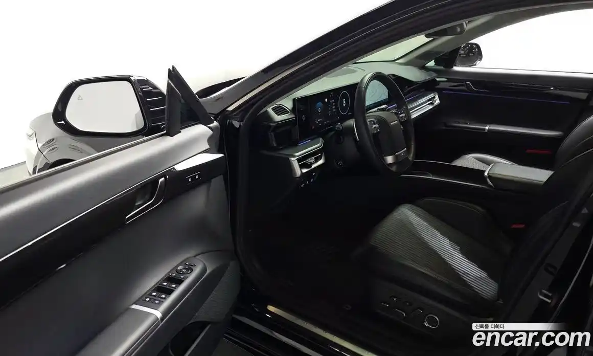 Hyundai Grandeur 2023 1.6 Автомат в Москве № 266242, фото 14