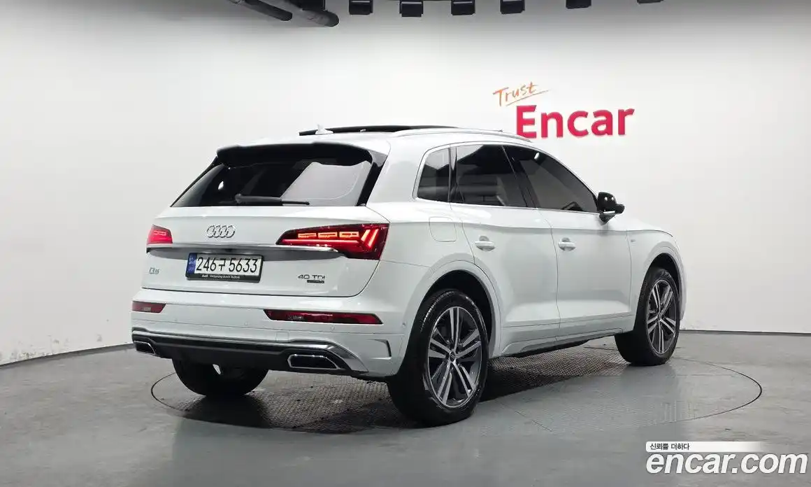 Audi Q5 2023 2.0 Автомат в Москве № 266301, фото 16