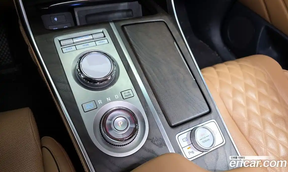 Genesis GV80 2023 2.5 Автомат в Москве № 26971, фото 14