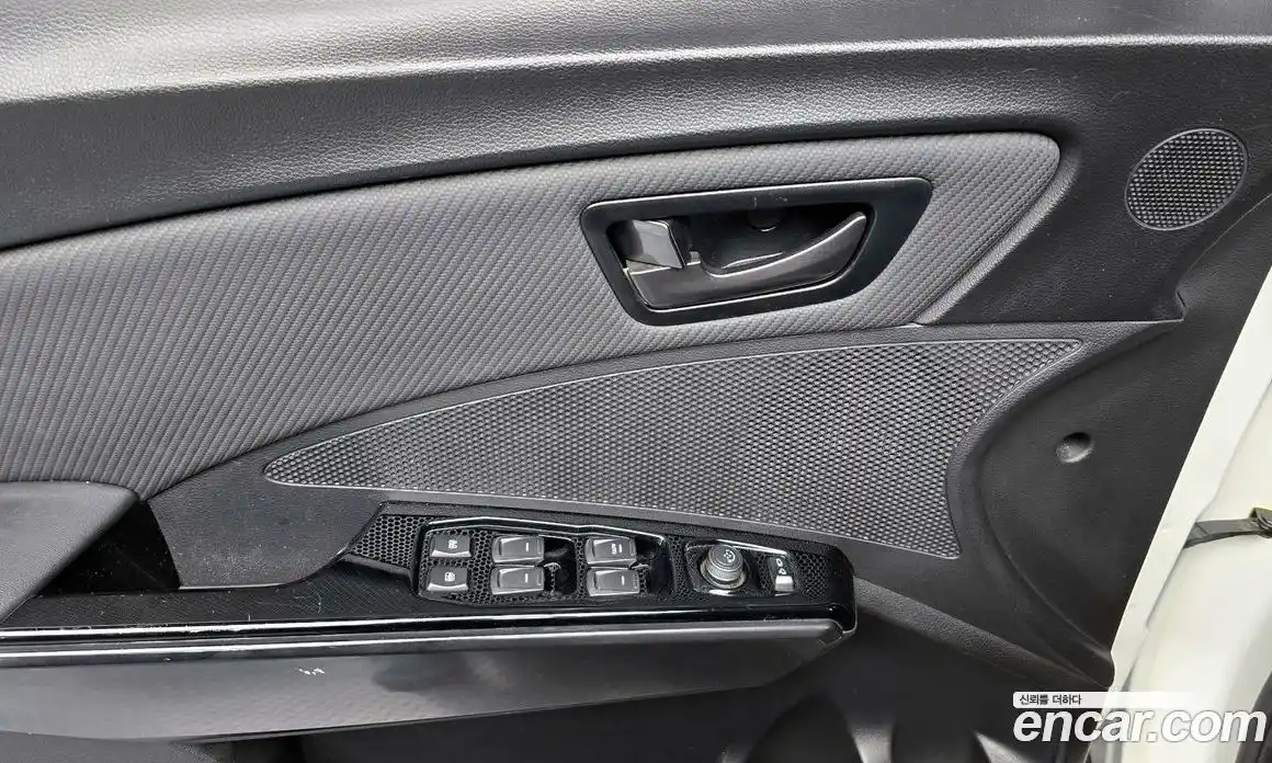 SsangYong TIBOLI 2020 1.5 Автомат в Москве № 28451, фото 17