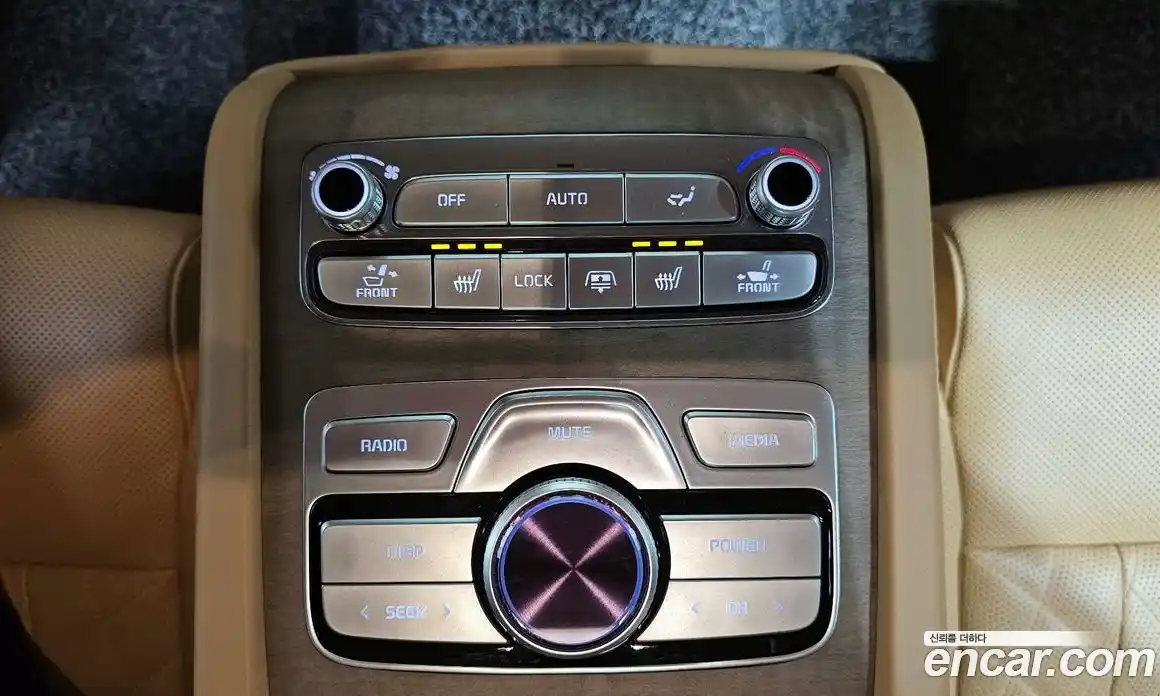 Kia K9 2022 3.8 Автомат в Москве № 286221, фото 13