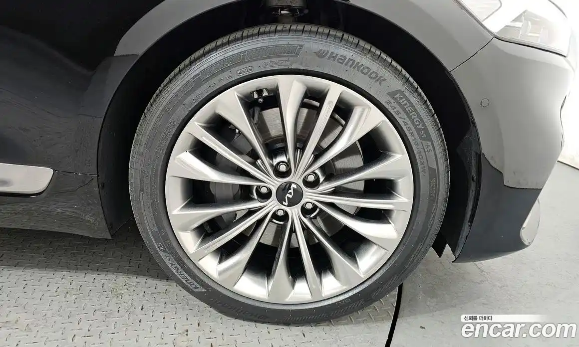 Kia K9 2022 3.8 Автомат в Москве № 286221, фото 18