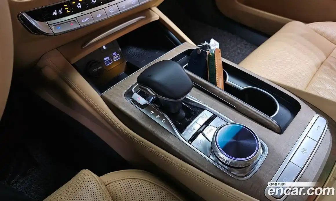 Kia K9 2022 3.8 Автомат в Москве № 286221, фото 20