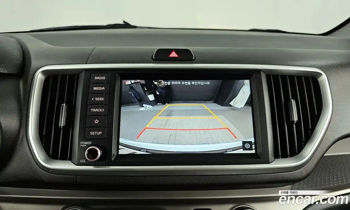 Kia Ray 2021 1.0 Автомат в Москве № 287006, фото 15