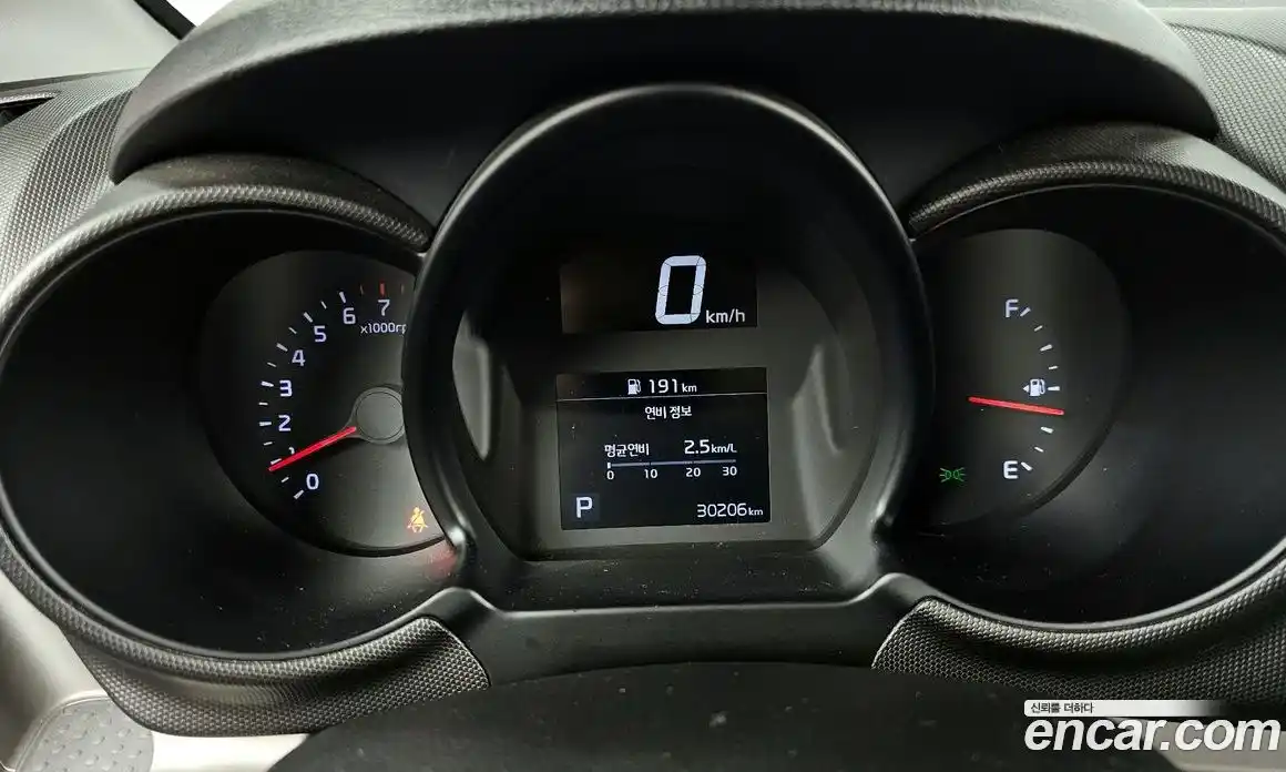 Kia Ray 2021 1.0 Автомат в Москве № 287006, фото 8