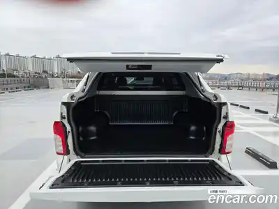 SsangYong Korando 2016 2.0 Автомат в Москве № 28873, миниатюра 6