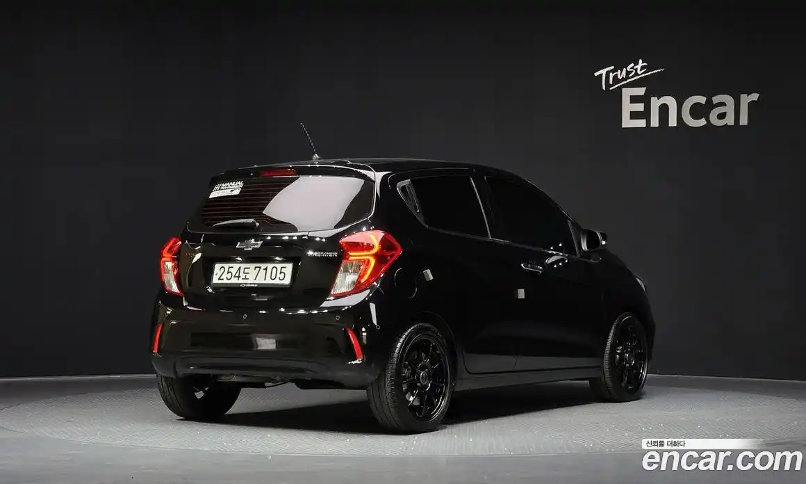 Chevrolet Spark 2022 1.0 Механическая в Москве № 289278, фото 11