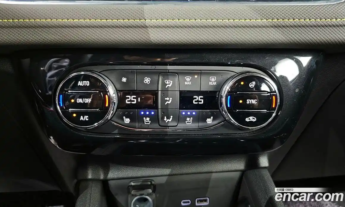 Chevrolet TrailBlazer 2024 1.3 Автомат в Москве № 297021, фото 1