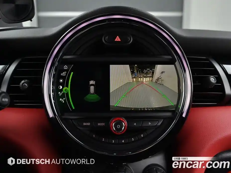 Mini Cooper 2021 2.0 Автомат в Москве № 300143, фото 15