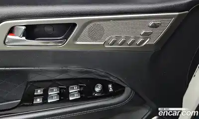 SsangYong Rexton 2018 2.2 Автомат в Москве № 30330, миниатюра 12