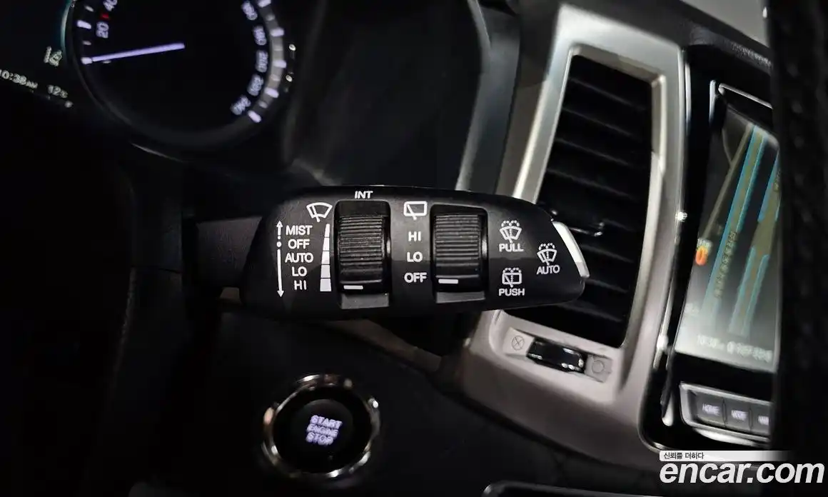 SsangYong Rexton 2018 2.2 Автомат в Москве № 30330, фото 15