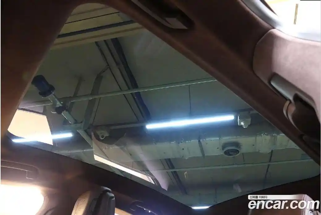 Porsche Taycan 2025 0.7 Автомат в Москве № 314849, фото 17