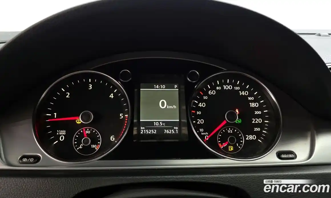 Volkswagen CC 2013 2.0 Автомат в Москве № 318047, фото 20