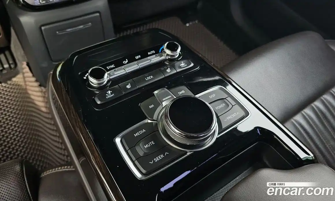 Genesis EQ900 2016 3.3 Автомат в Москве № 322979, фото 13