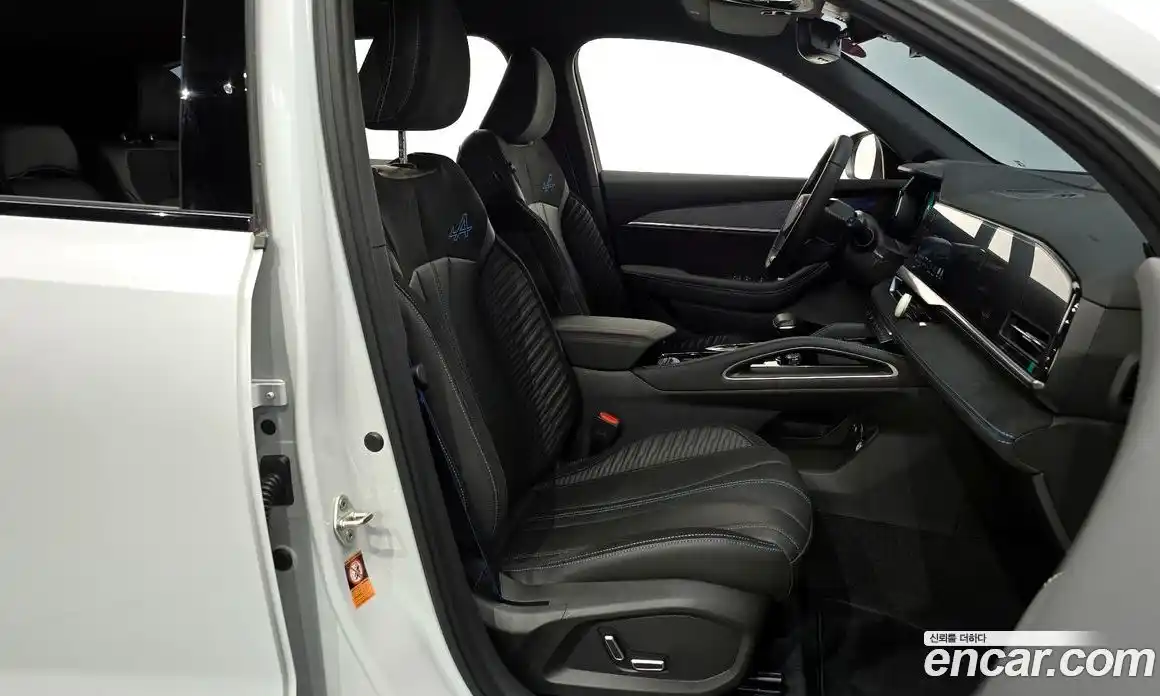 Renault Grand Koleos 2025 1.5 Автомат в Москве № 333427, фото 18