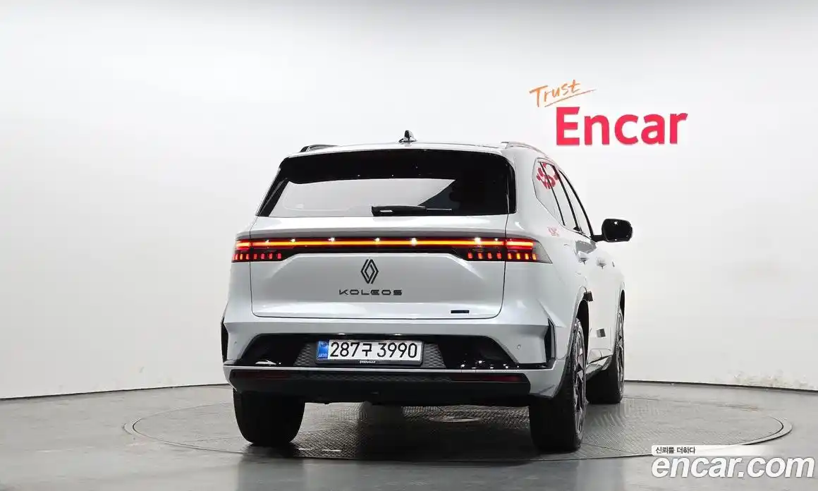 Renault Grand Koleos 2025 1.5 Автомат в Москве № 333427, фото 8