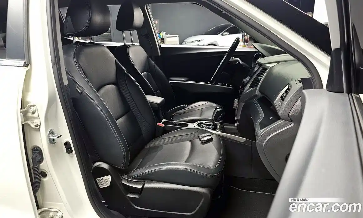 SsangYong TIBOLI 2016 1.6 Автомат в Москве № 33724, фото 19