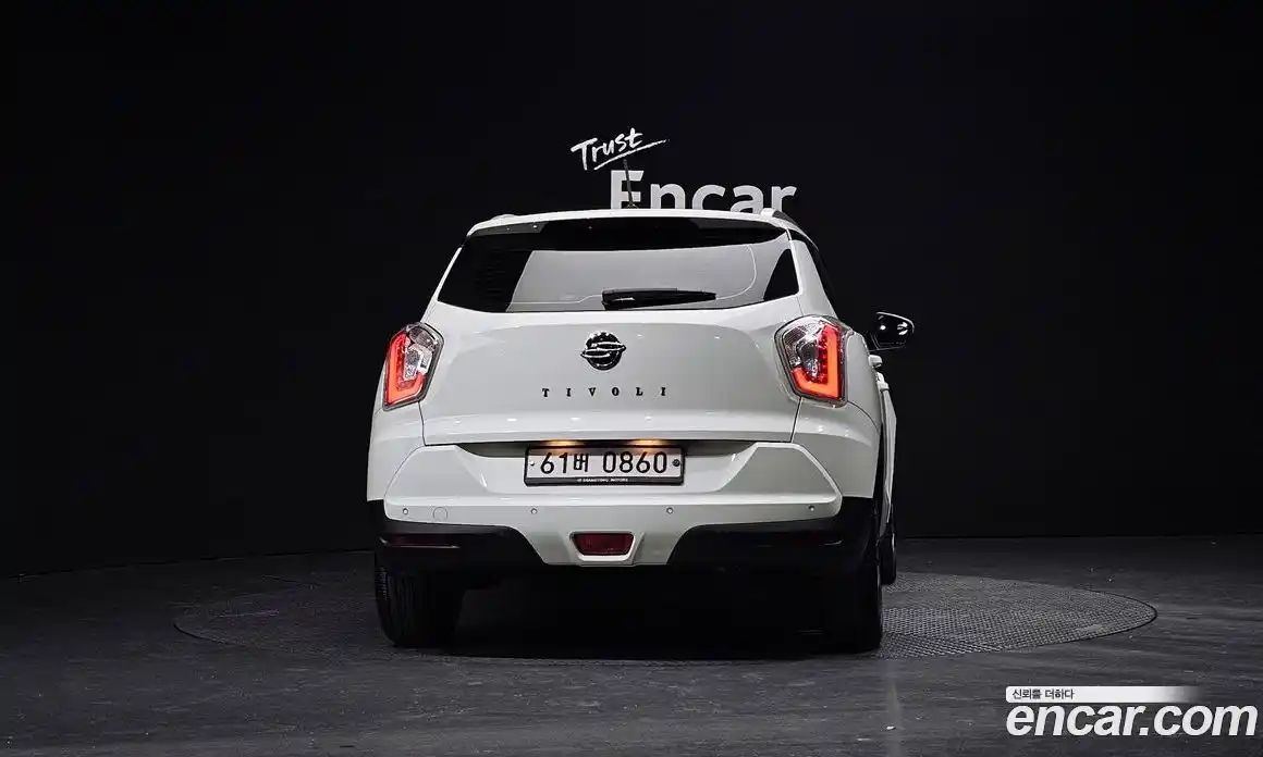 SsangYong TIBOLI 2016 1.6 Автомат в Москве № 33724, фото 10