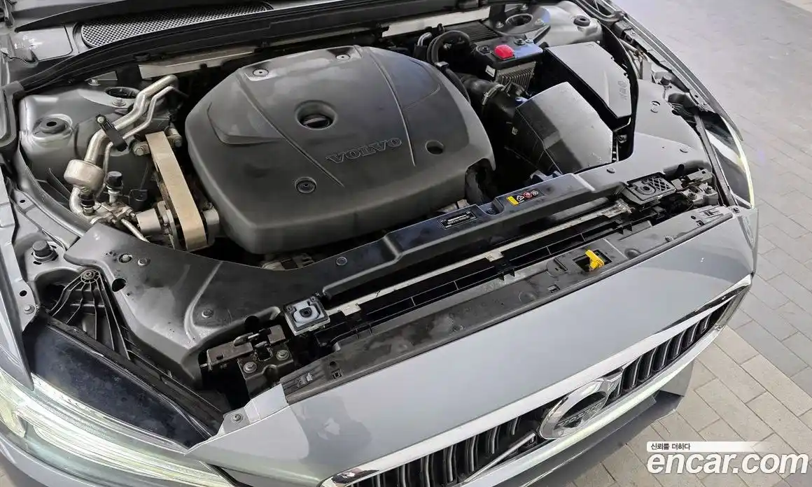 Volvo S60 2020 2.0 Автомат в Москве № 344193, фото 3