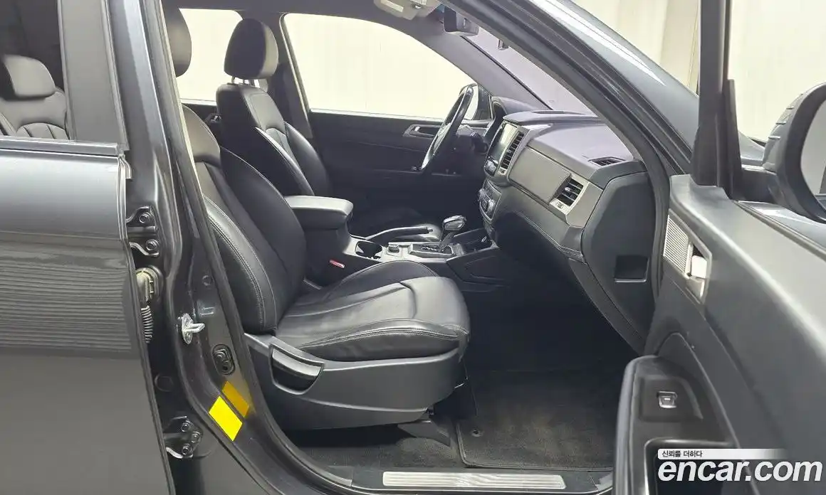 SsangYong Rexton 2019 2.2 Автомат в Москве № 35001, фото 12