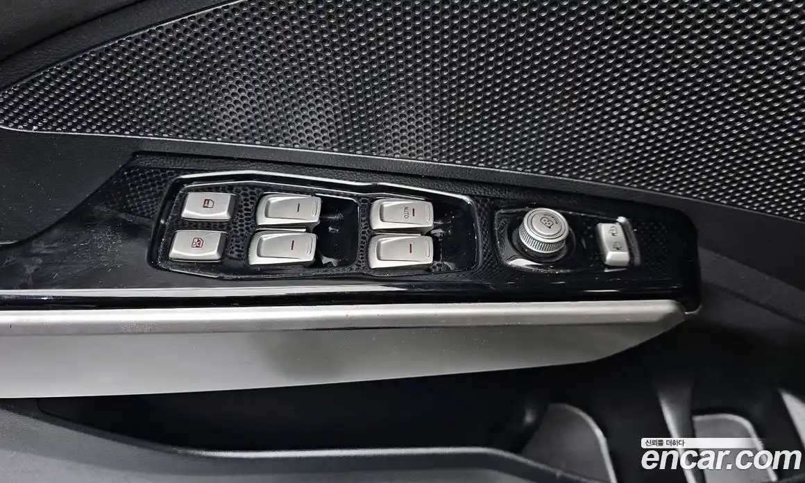 SsangYong TIBOLI 2018 1.6 Автомат в Москве № 35320, фото 14