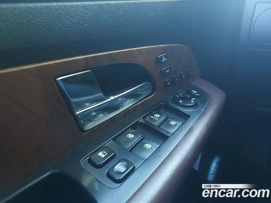 SsangYong Rexton 2016 2.2 Автомат в Москве № 35570, фото 17