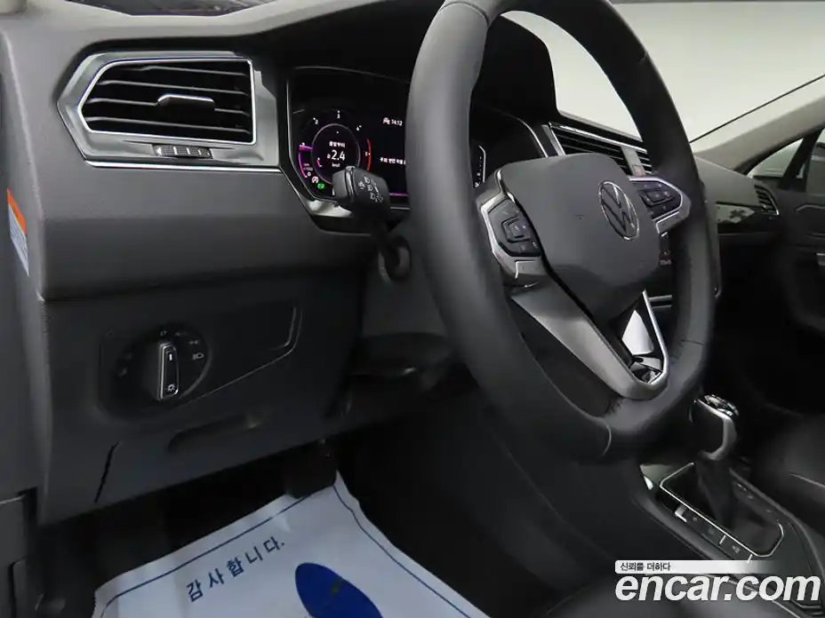 Volkswagen Tiguan 2022 2.0 Автомат в Москве № 357706, фото 13