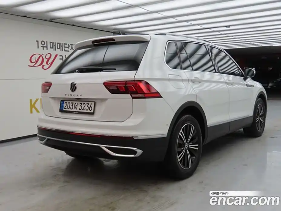 Volkswagen Tiguan 2022 2.0 Автомат в Москве № 357706, фото 4