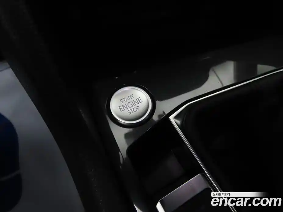 Volkswagen Tiguan 2022 2.0 Автомат в Москве № 357706, фото 10