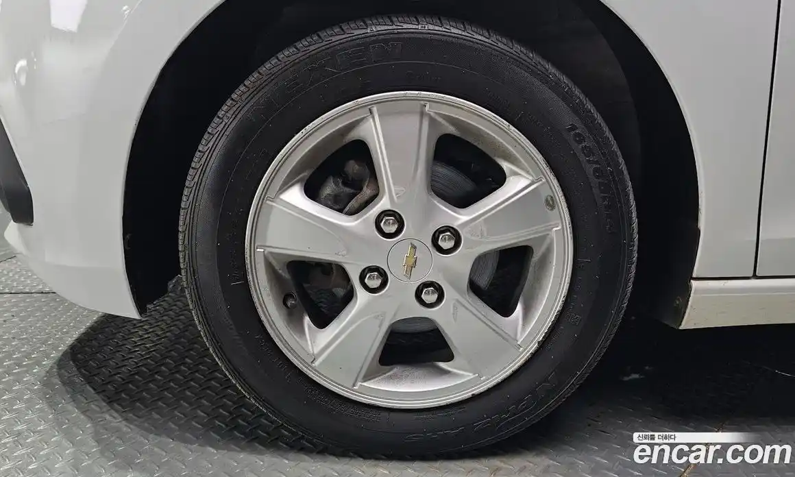 Chevrolet Spark 2016 1.0 Автомат в Москве № 37469, фото 18