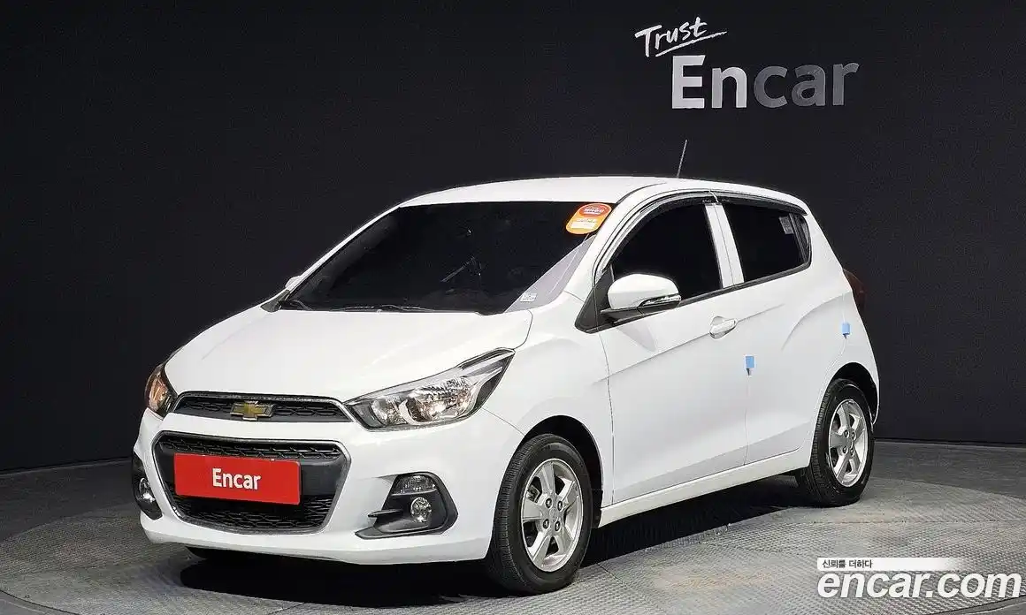 Chevrolet Spark 2016 1.0 Автомат в Москве № 37469, фото 3
