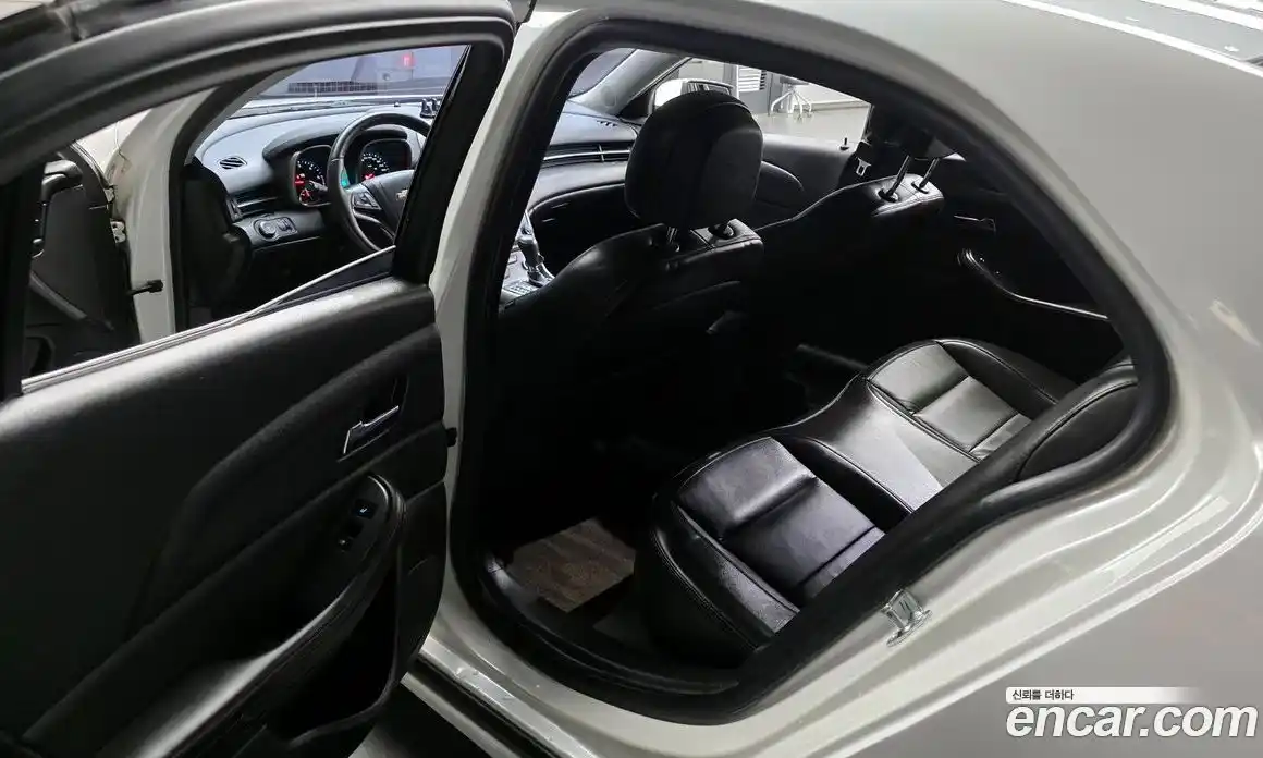 Chevrolet Malibu 2015 2.0 Автомат в Москве № 37543, фото 11