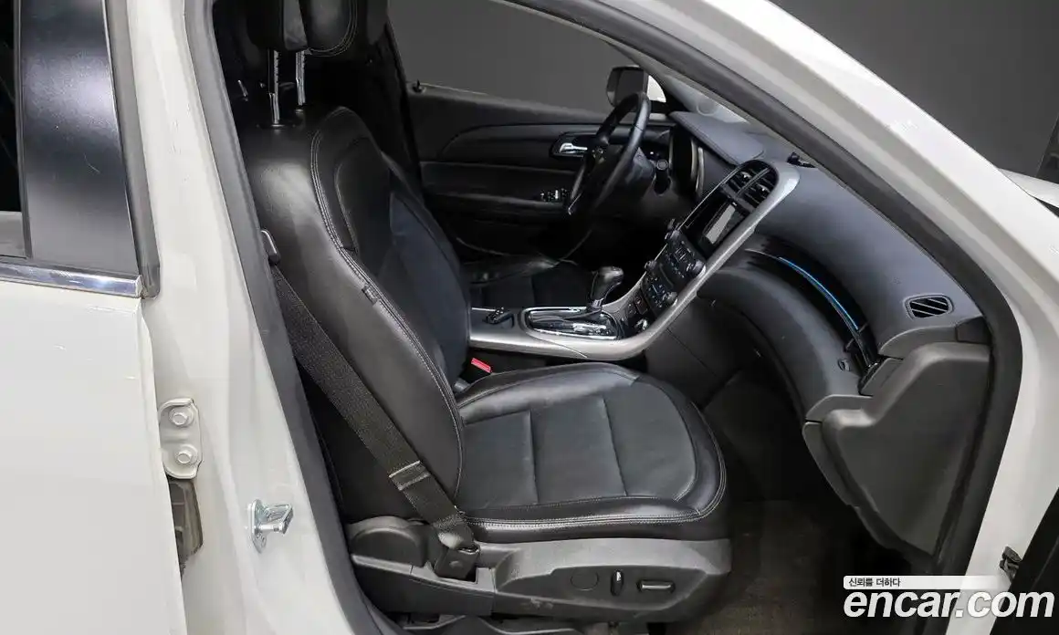 Chevrolet Malibu 2015 2.0 Автомат в Москве № 37543, фото 12