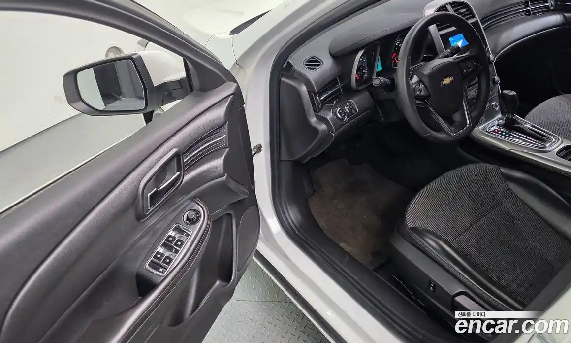 Chevrolet Malibu 2015 2.0 Автомат в Москве № 37625, фото 17