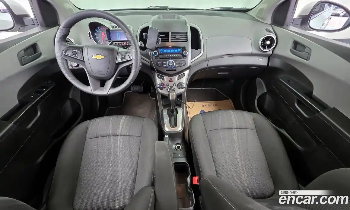 Chevrolet Aveo 2015 1.4 Автомат в Москве № 37963, фото 13