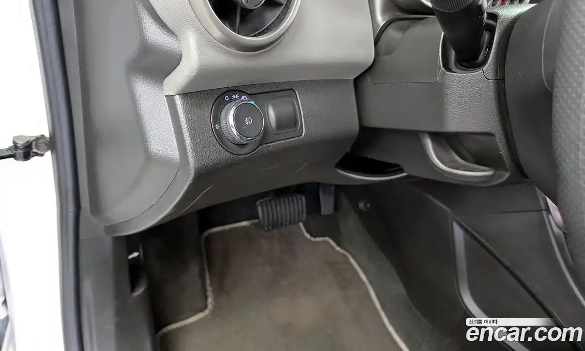 Chevrolet Aveo 2015 1.4 Автомат в Москве № 37963, фото 5