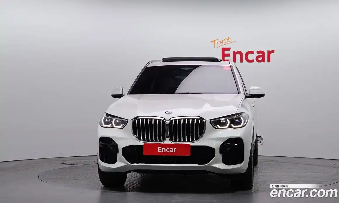 BMW X5 2023 3.0 Автомат в Москве № 384467, фото 3