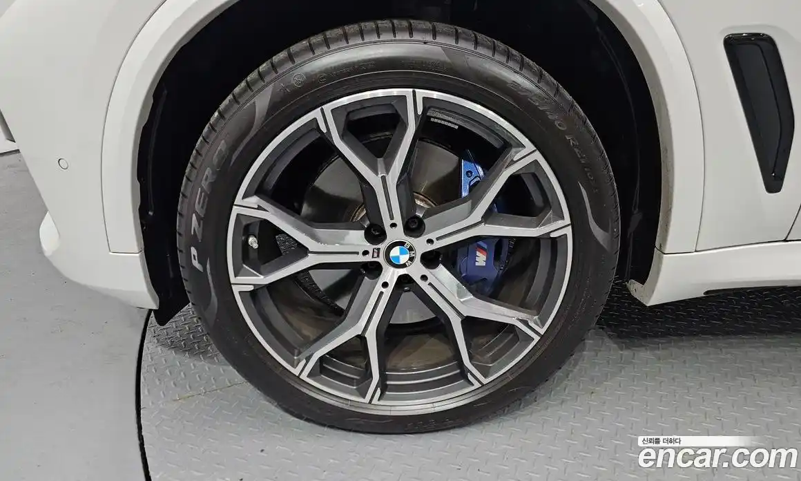 BMW X5 2023 3.0 Автомат в Москве № 384467, фото 5