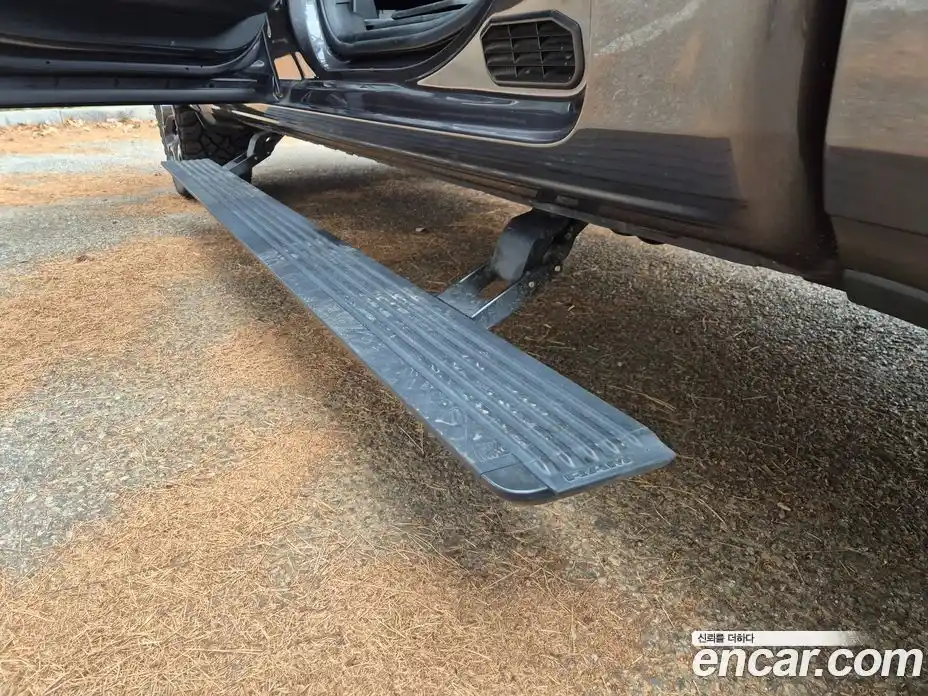 Dodge Ram Pick Up 2021 5.7 Автомат в Москве № 384496, фото 19