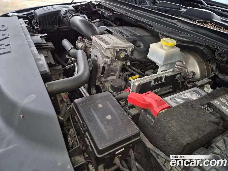 Dodge Ram Pick Up 2021 5.7 Автомат в Москве № 384496, фото 6