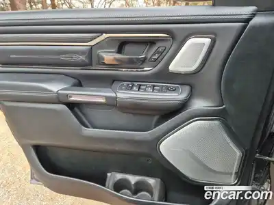 Dodge Ram Pick Up 2021 5.7 Автомат в Москве № 384496, миниатюра 10