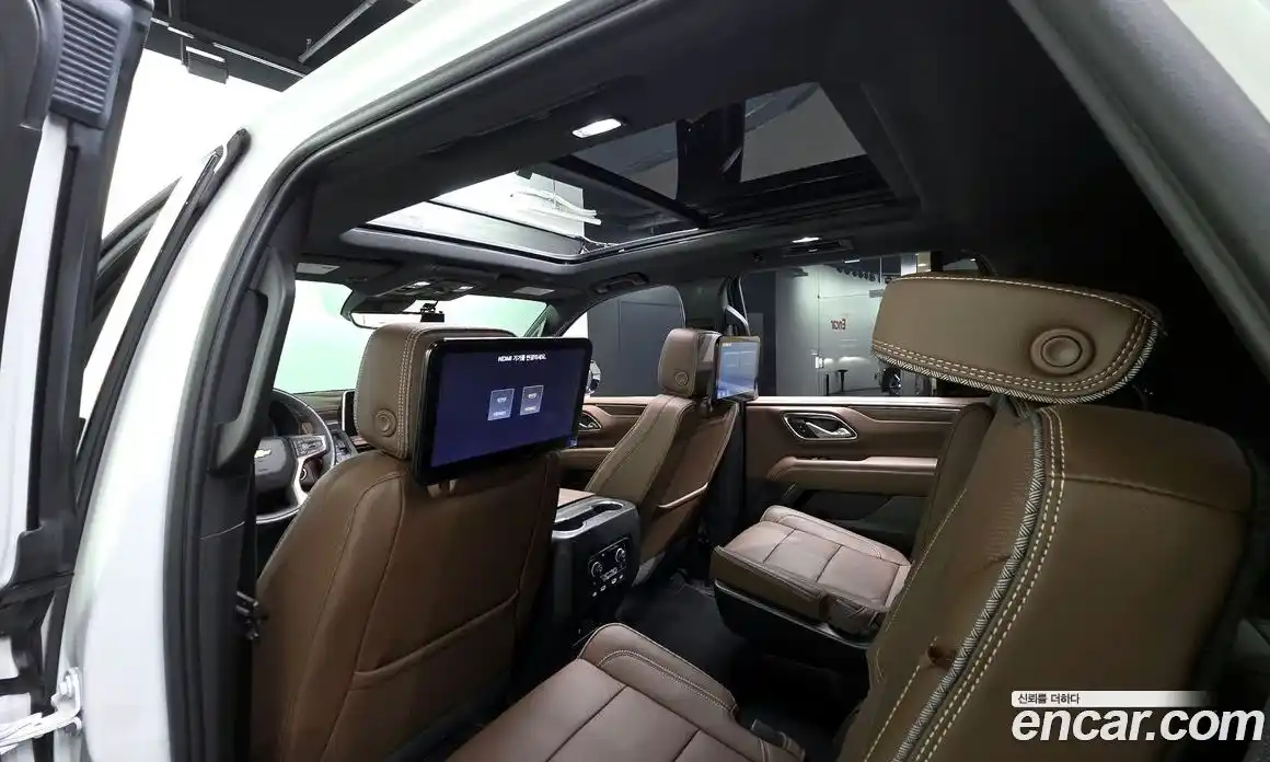 Chevrolet Tahoe 2023 6.2 Автомат в Москве № 38555, фото 19