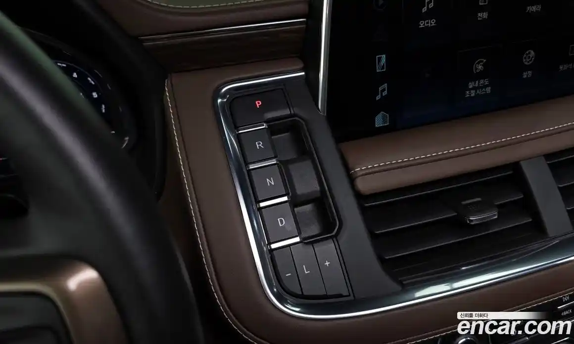 Chevrolet Tahoe 2023 6.2 Автомат в Москве № 38555, фото 9