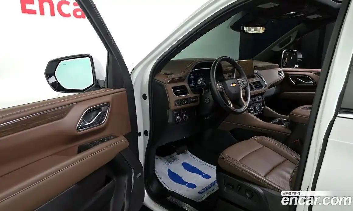 Chevrolet Tahoe 2023 6.2 Автомат в Москве № 38555, фото 10