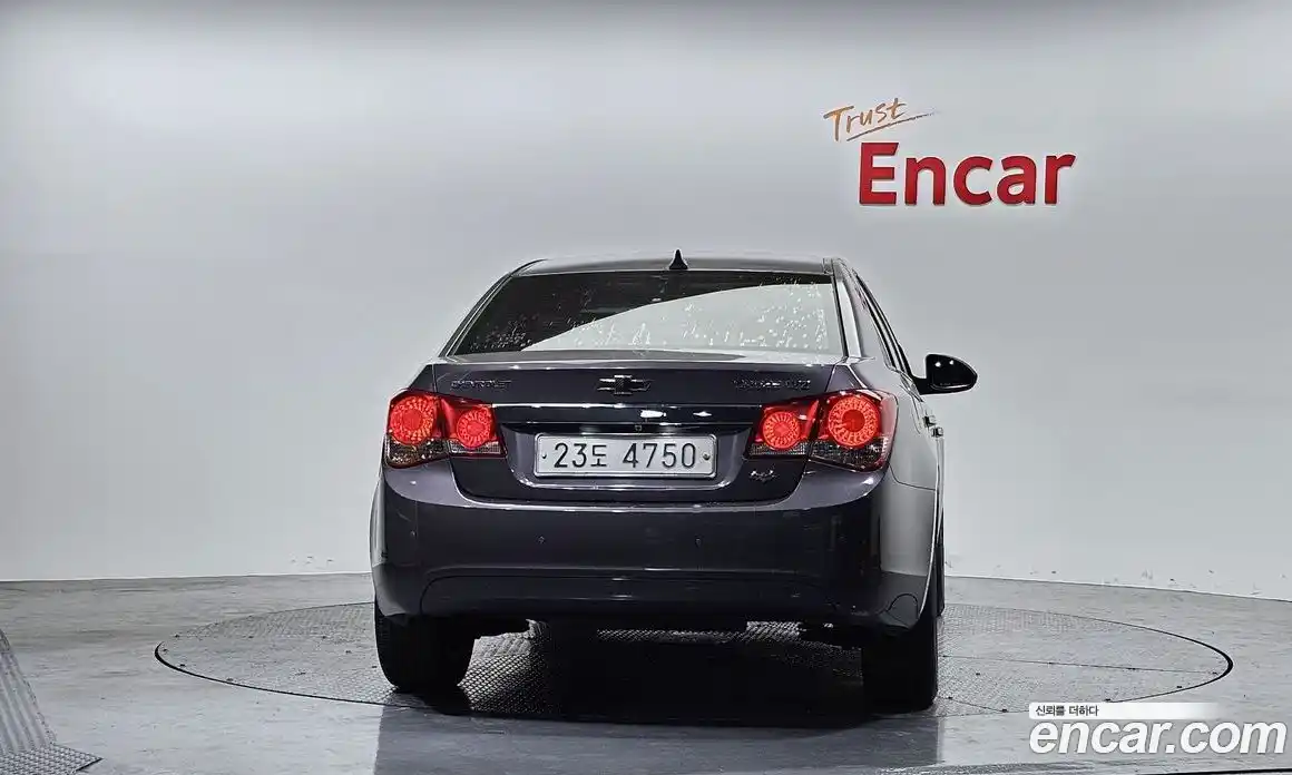 Chevrolet Cruze 2011 1.8 Автомат в Москве № 38979, фото 16