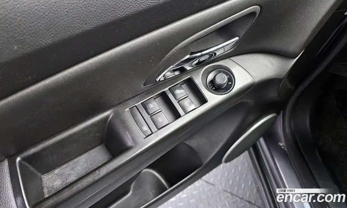 Chevrolet Cruze 2011 1.8 Автомат в Москве № 38979, фото 20