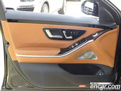 Mercedes-Benz S-Class 2023 2.9 Автомат в Москве № 390249, миниатюра 11