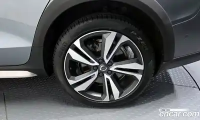 Volvo V60 2021 2.0 Автомат в Москве № 392078, миниатюра 5